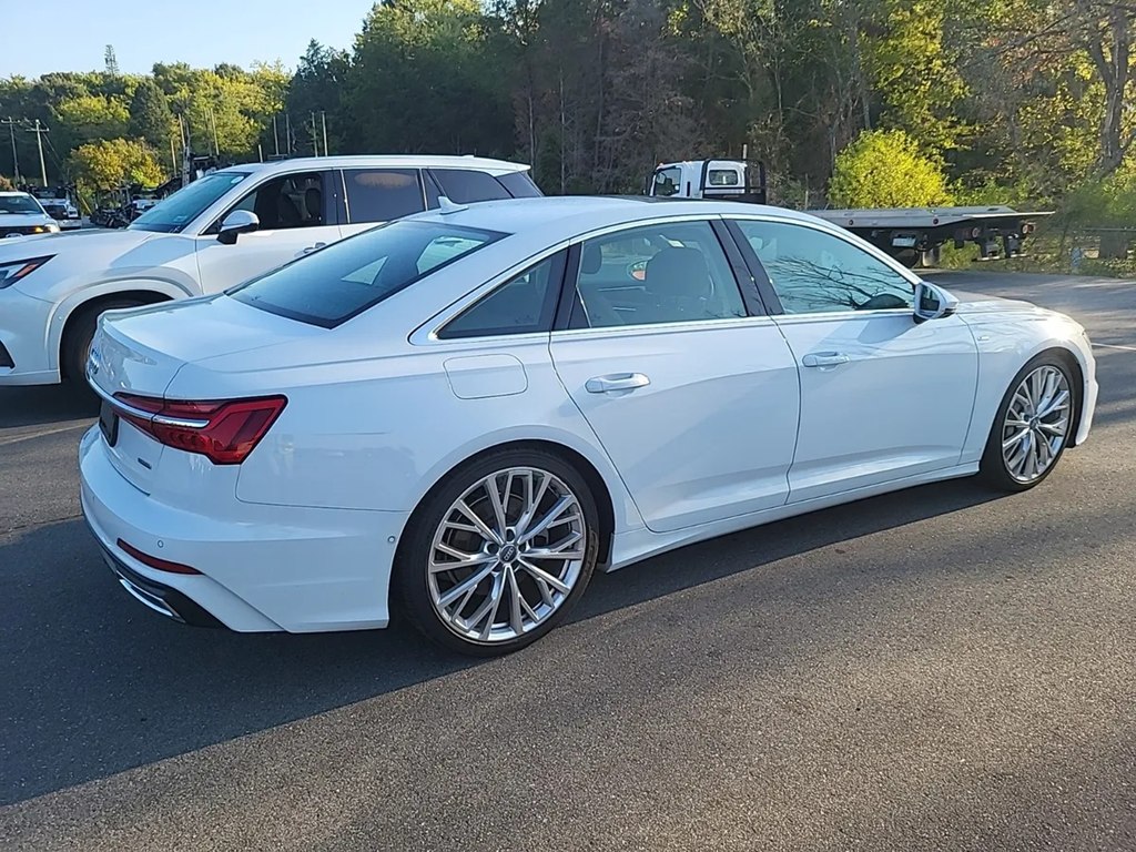 Photo 5 of this AUDI A6
