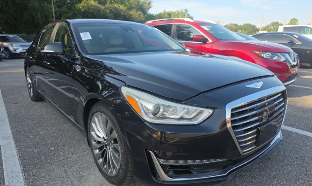Photo 3 of this GENESIS G90