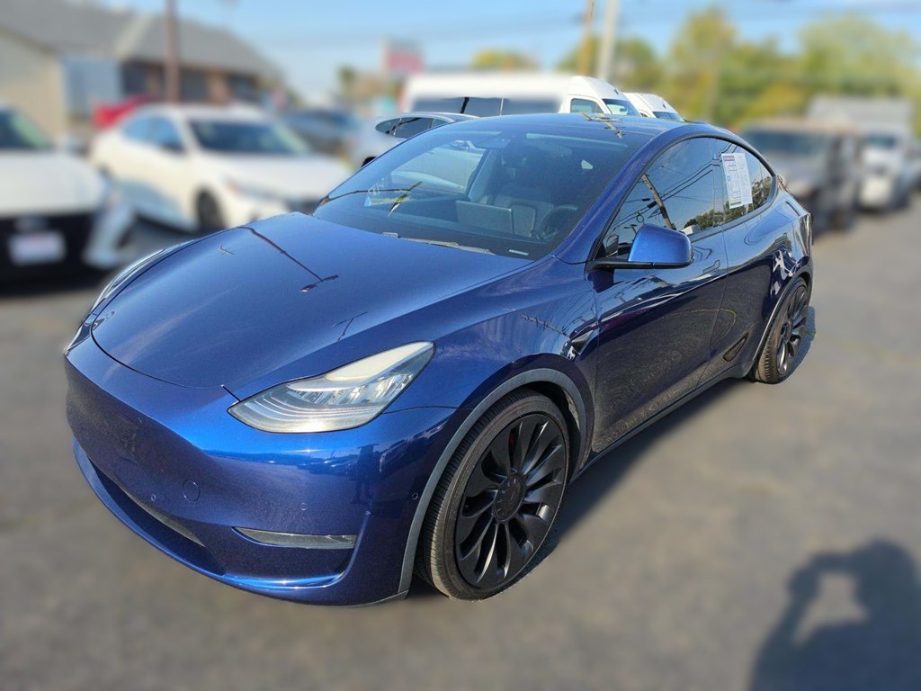 Photo 3 of this TESLA MODEL Y