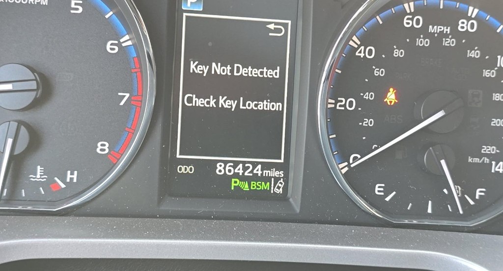 Photo 11 of this TOYOTA RAV4