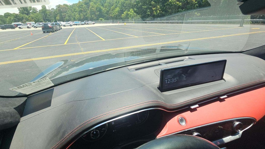 Photo 19 of this GENESIS GV70