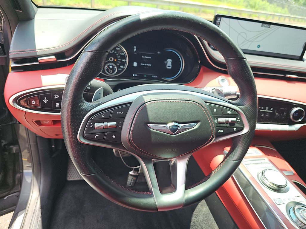 Photo 7 of this GENESIS GV70