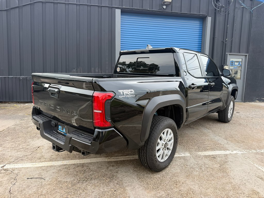 Photo 4 of this TOYOTA TACOMA