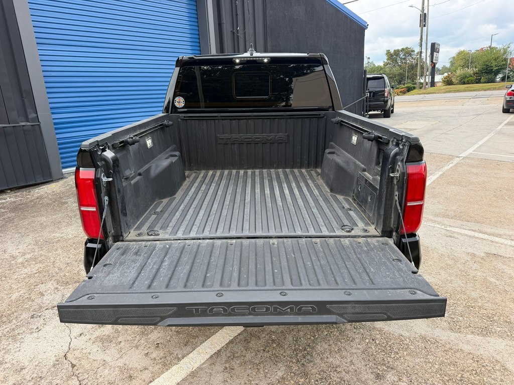 Photo 7 of this TOYOTA TACOMA