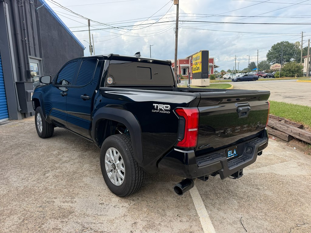 Photo 8 of this TOYOTA TACOMA