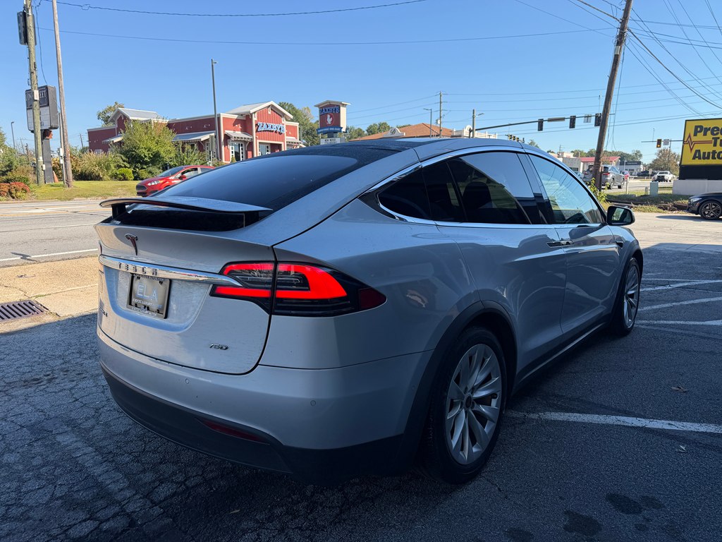 Photo 5 of this TESLA MODEL X