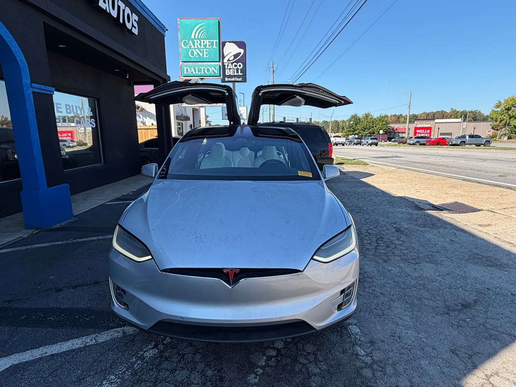 Photo 11 of this TESLA MODEL X