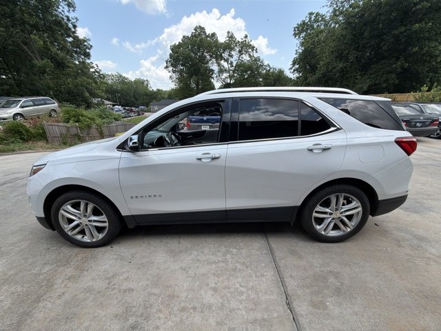Photo 7 of this CHEVROLET EQUINOX