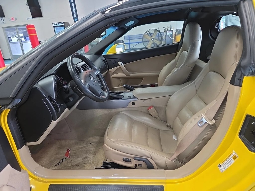 Photo 11 of this CHEVROLET CORVETTE