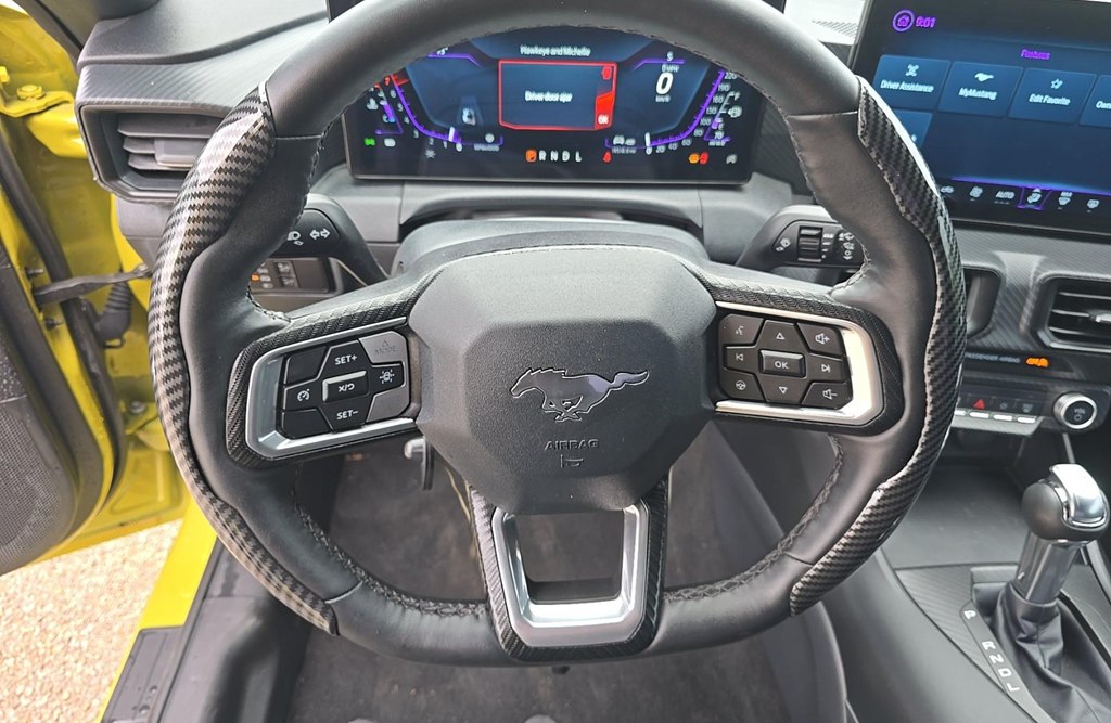 Photo 10 of this FORD MUSTANG