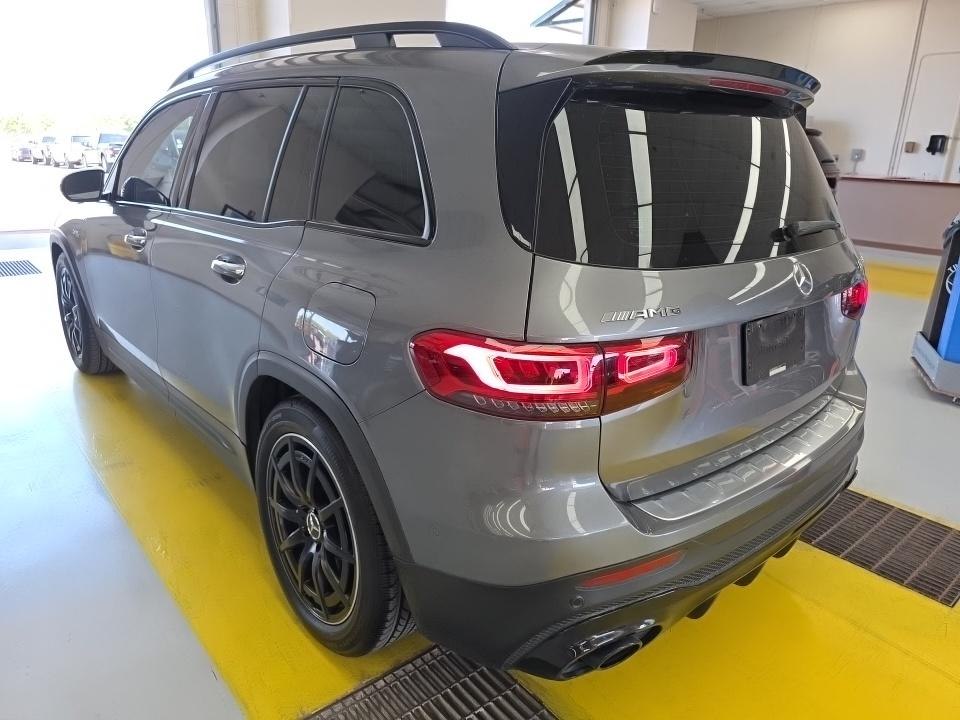 Photo 6 of this MERCEDES-BENZ GLB