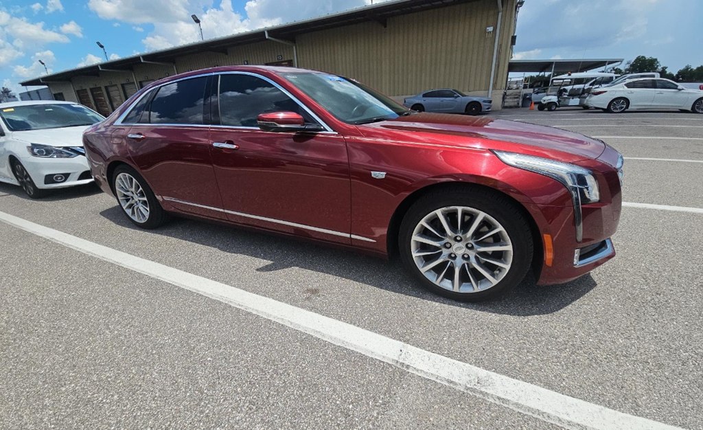Photo 3 of this CADILLAC CT6