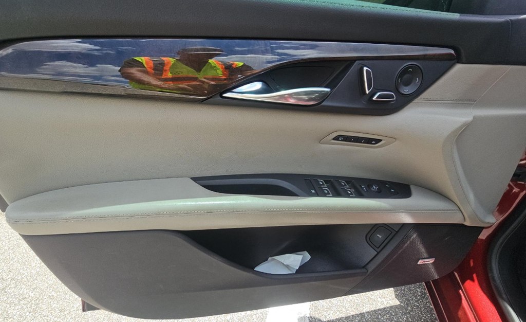 Photo 7 of this CADILLAC CT6