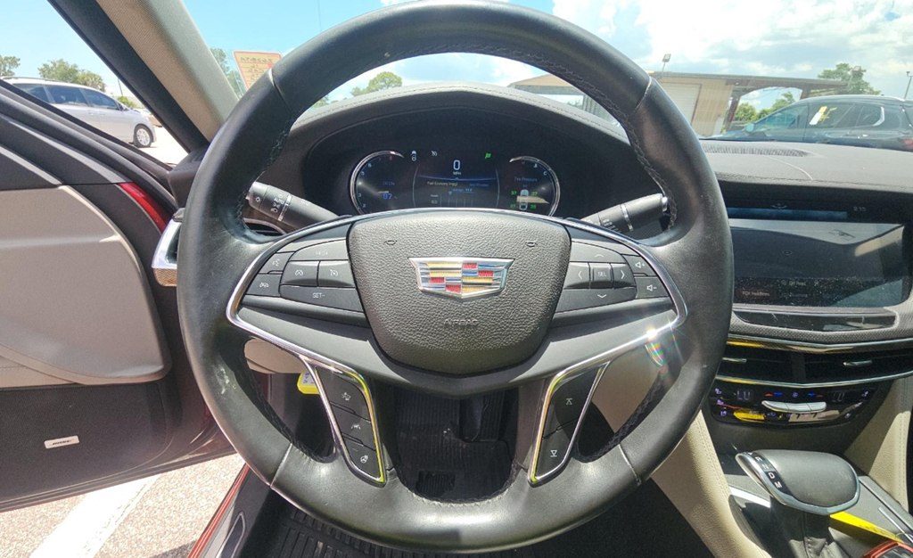 Photo 8 of this CADILLAC CT6