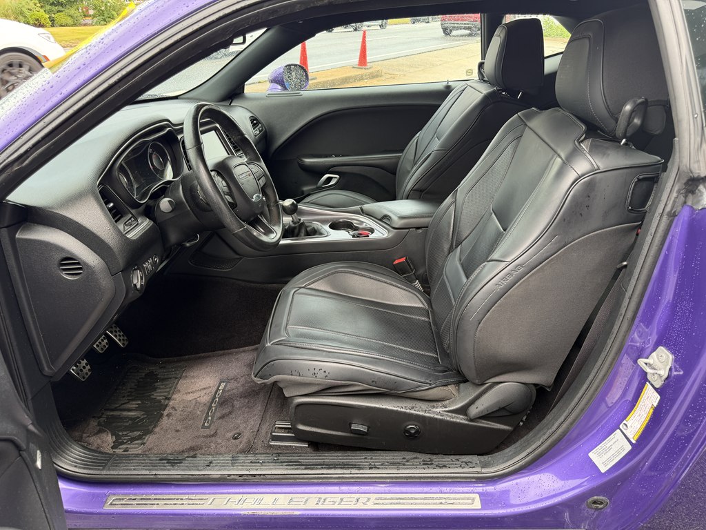 Photo 13 of this DODGE CHALLENGER