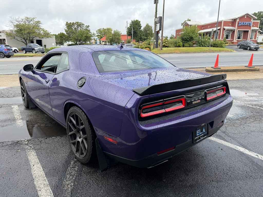 Photo 10 of this DODGE CHALLENGER