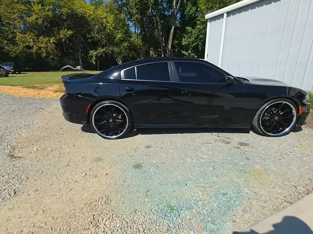 Photo 3 of this DODGE CHARGER