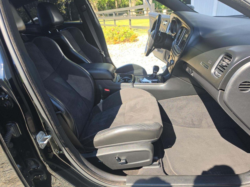 Photo 9 of this DODGE CHARGER
