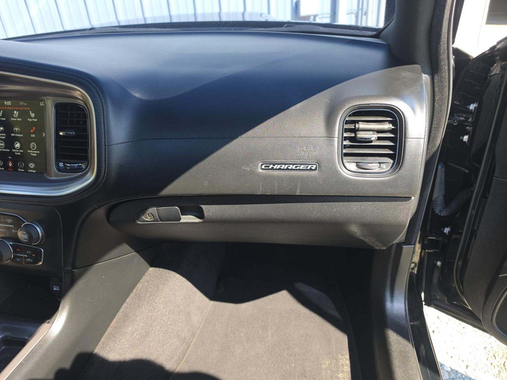 Photo 10 of this DODGE CHARGER
