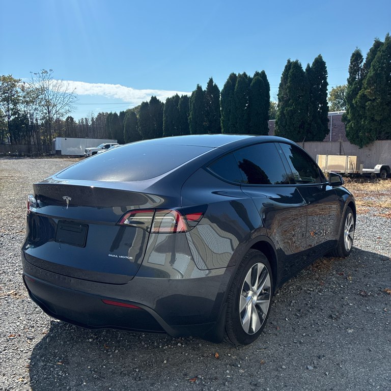 Photo 4 of this TESLA MODEL Y