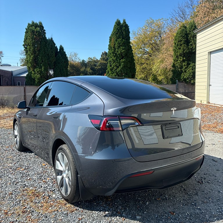 Photo 10 of this TESLA MODEL Y