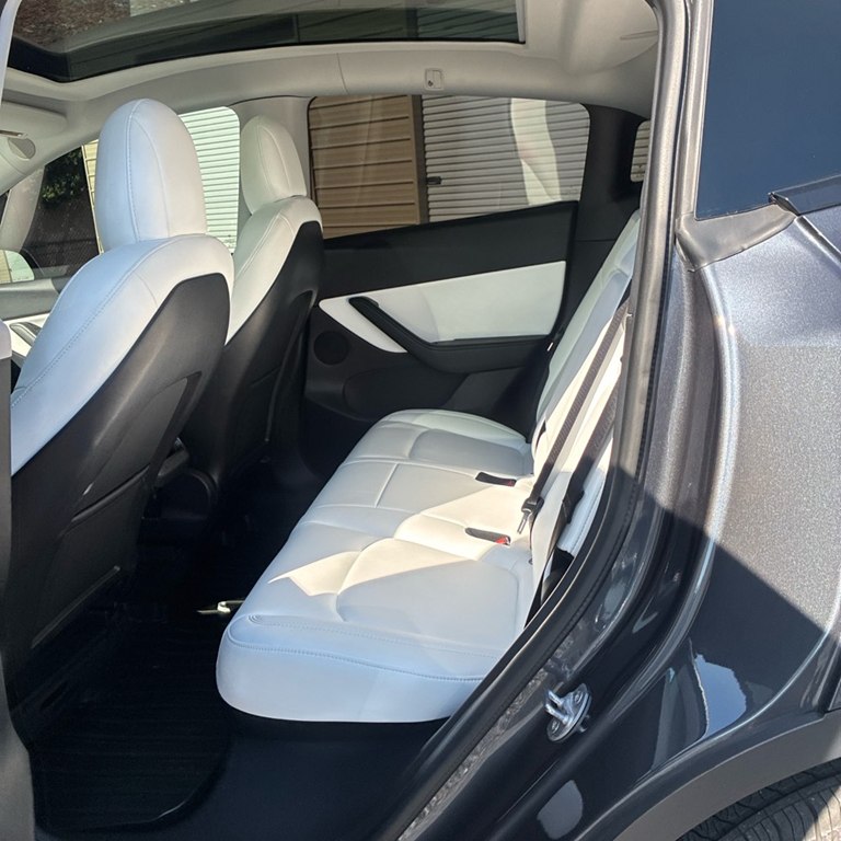 Photo 9 of this TESLA MODEL Y