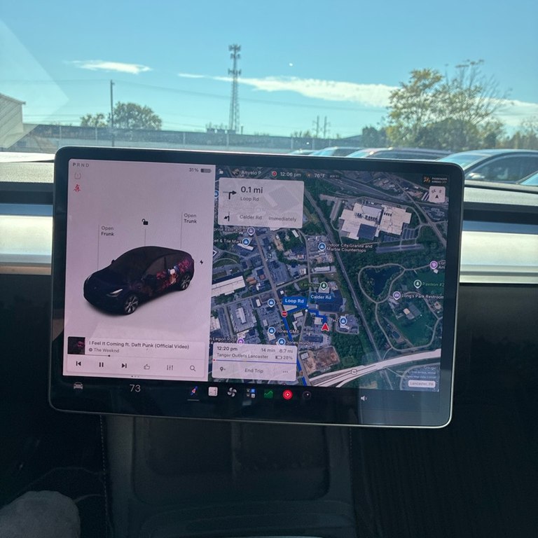Photo 15 of this TESLA MODEL Y