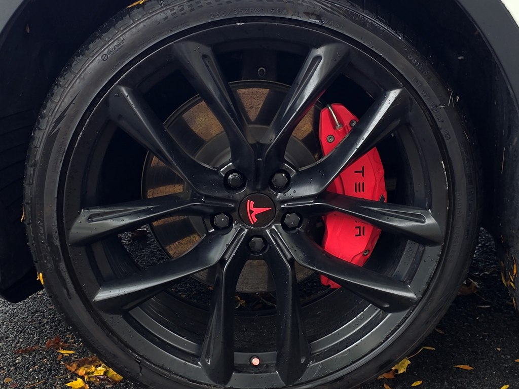 Photo 8 of this TESLA MODEL Y