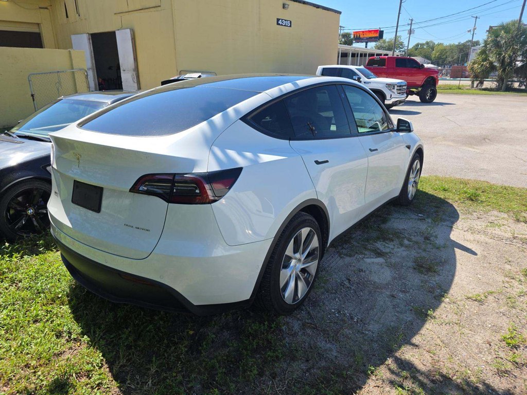 Photo 6 of this TESLA MODEL Y