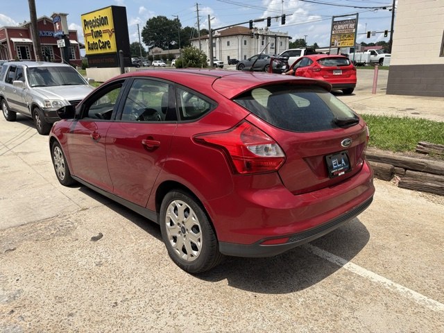 Photo 4 of this FORD FOCUS