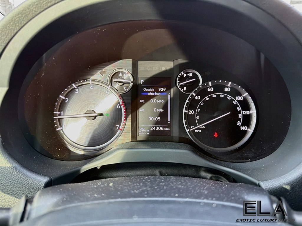 Photo 13 of this LEXUS GX 460