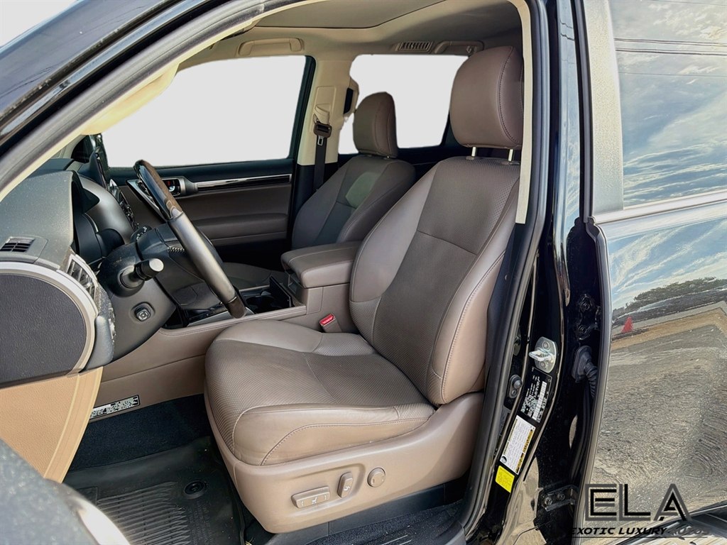 Photo 23 of this LEXUS GX 460