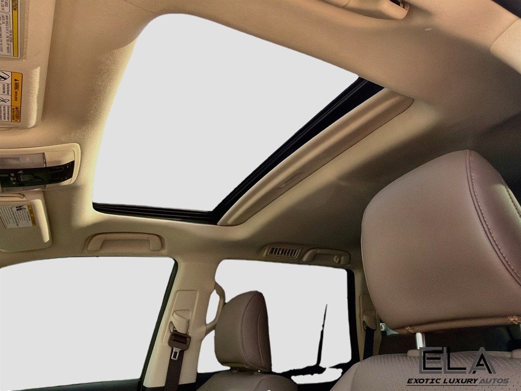 Photo 24 of this LEXUS GX 460