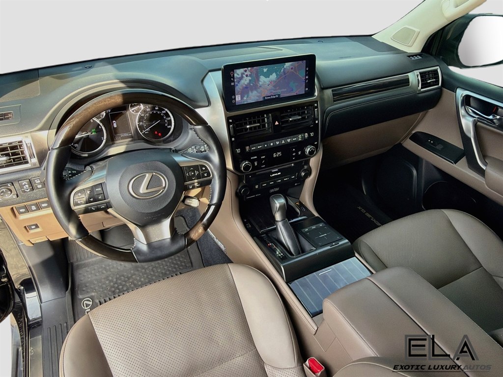 Photo 25 of this LEXUS GX 460