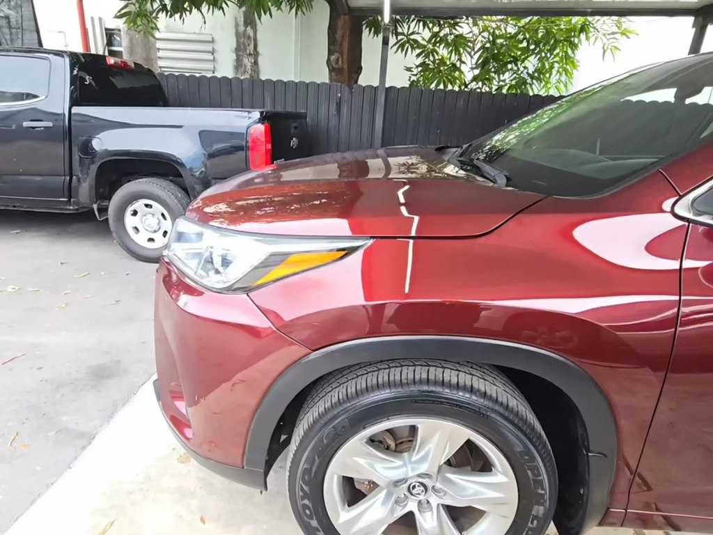 2017 TOYOTA HIGHLANDER
