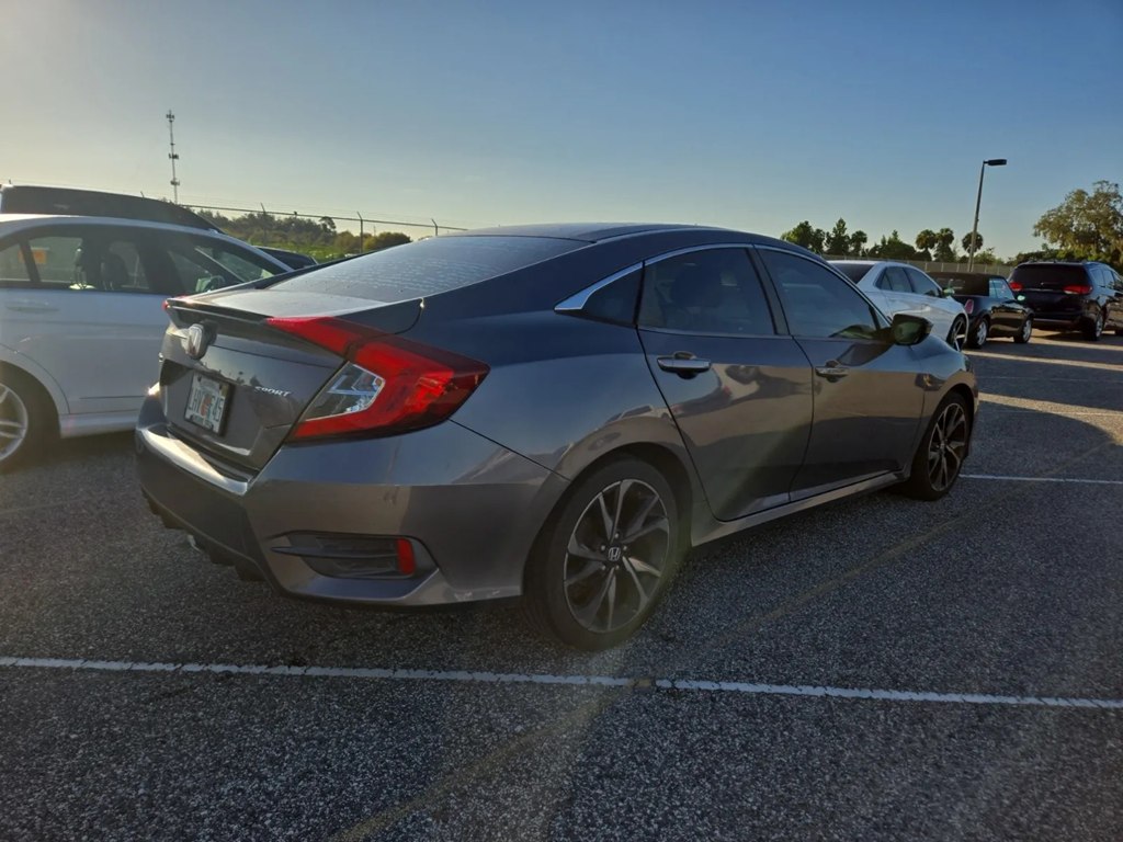Photo 4 of this HONDA CIVIC