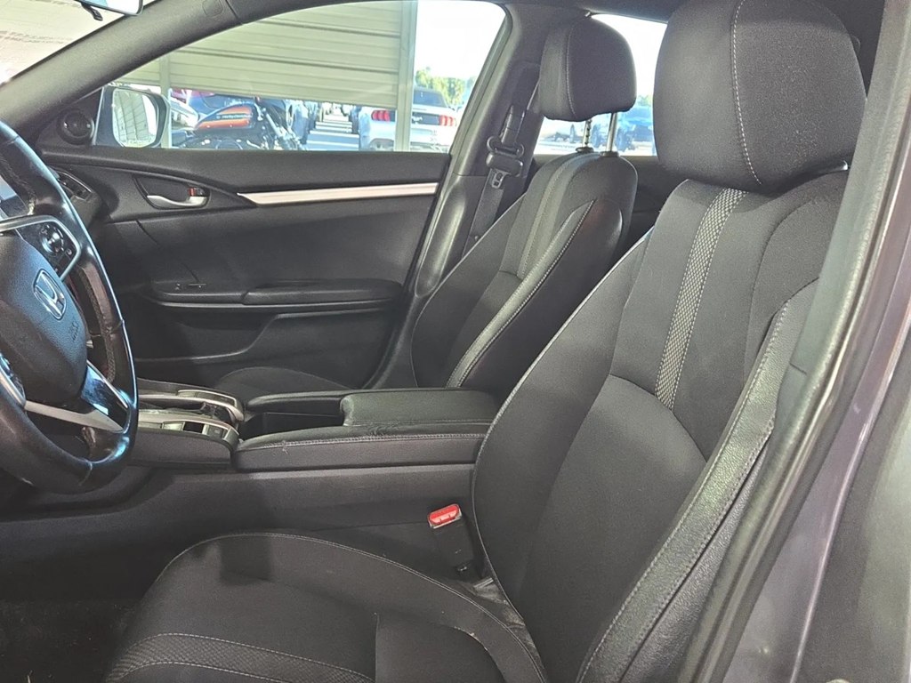 Photo 8 of this HONDA CIVIC