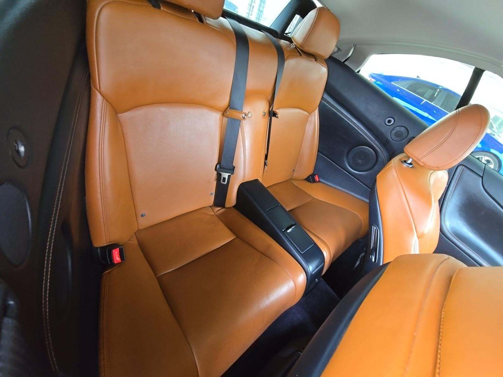 Photo 21 of this LEXUS IS 250C