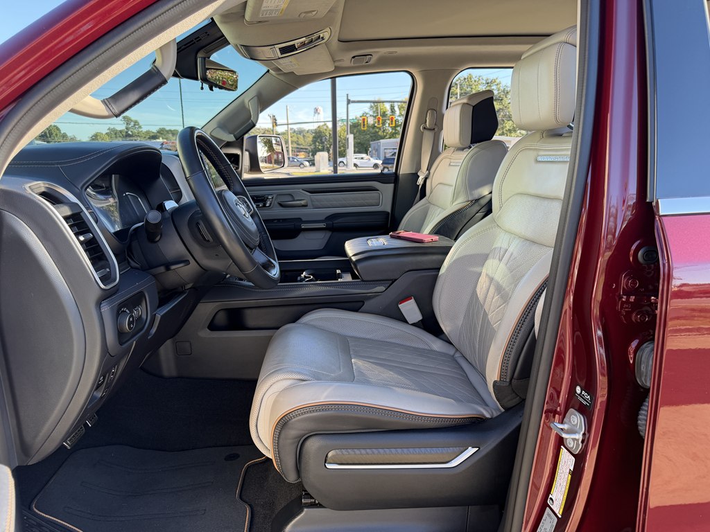 Photo 22 of this RAM 1500