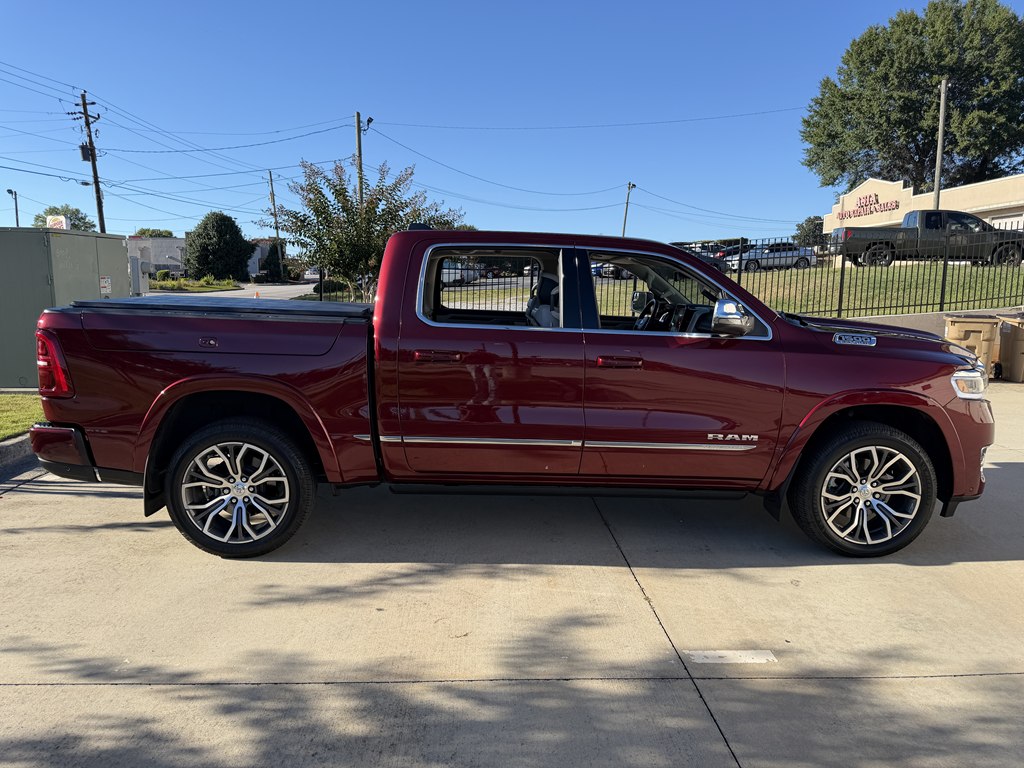 Photo 13 of this RAM 1500