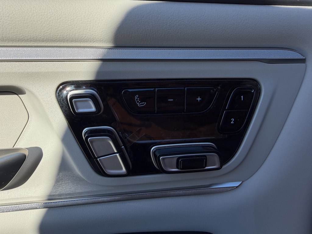 Photo 20 of this RAM 1500