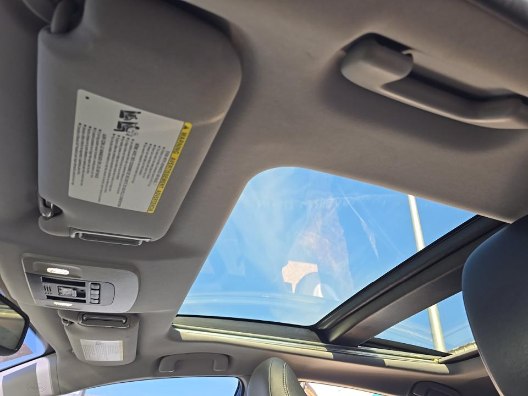 Photo 15 of this TOYOTA CAMRY