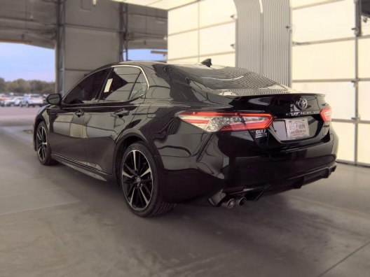 Photo 7 of this TOYOTA CAMRY