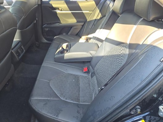 Photo 14 of this TOYOTA CAMRY