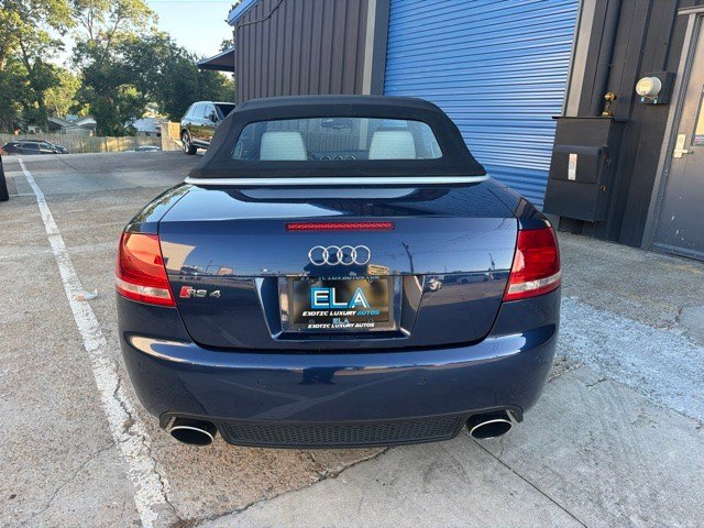 Photo 6 of this AUDI RS 4