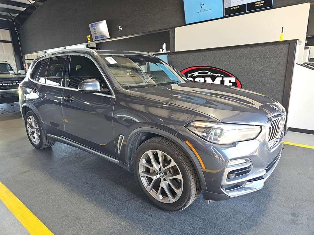 Photo 3 of this BMW X5