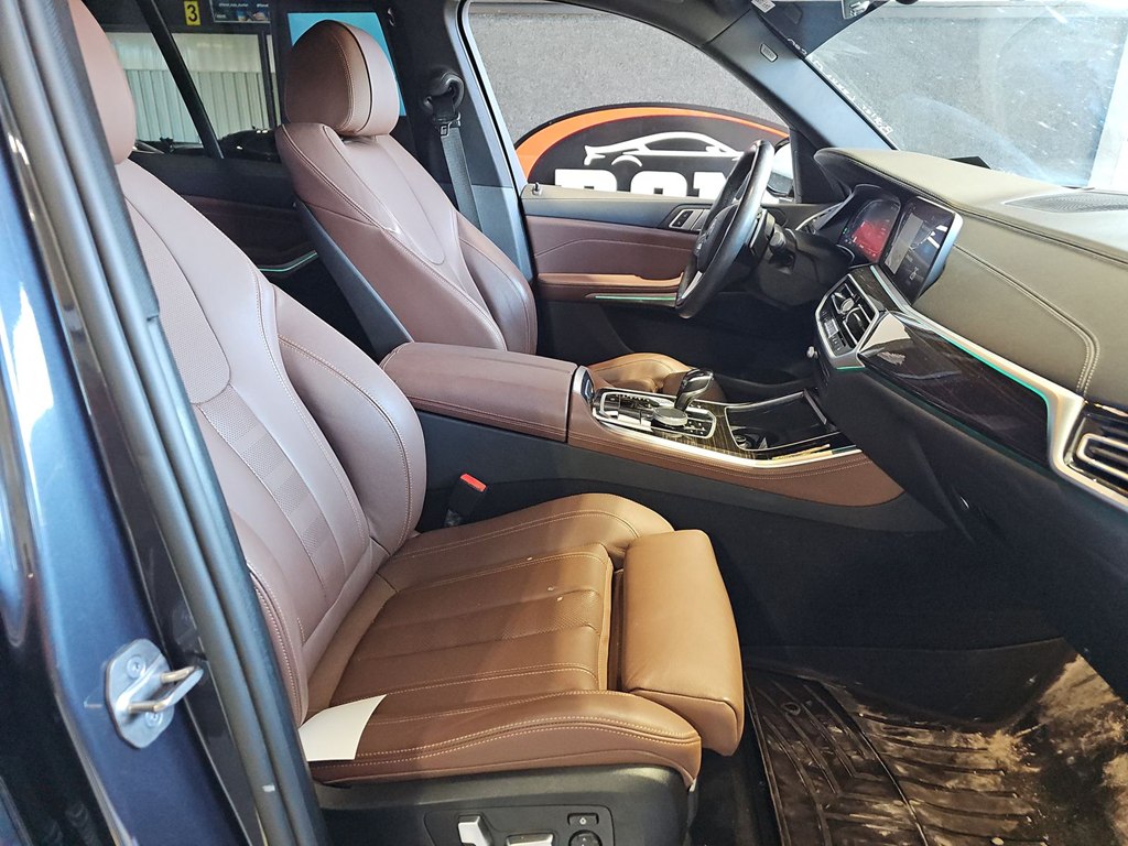 Photo 8 of this BMW X5