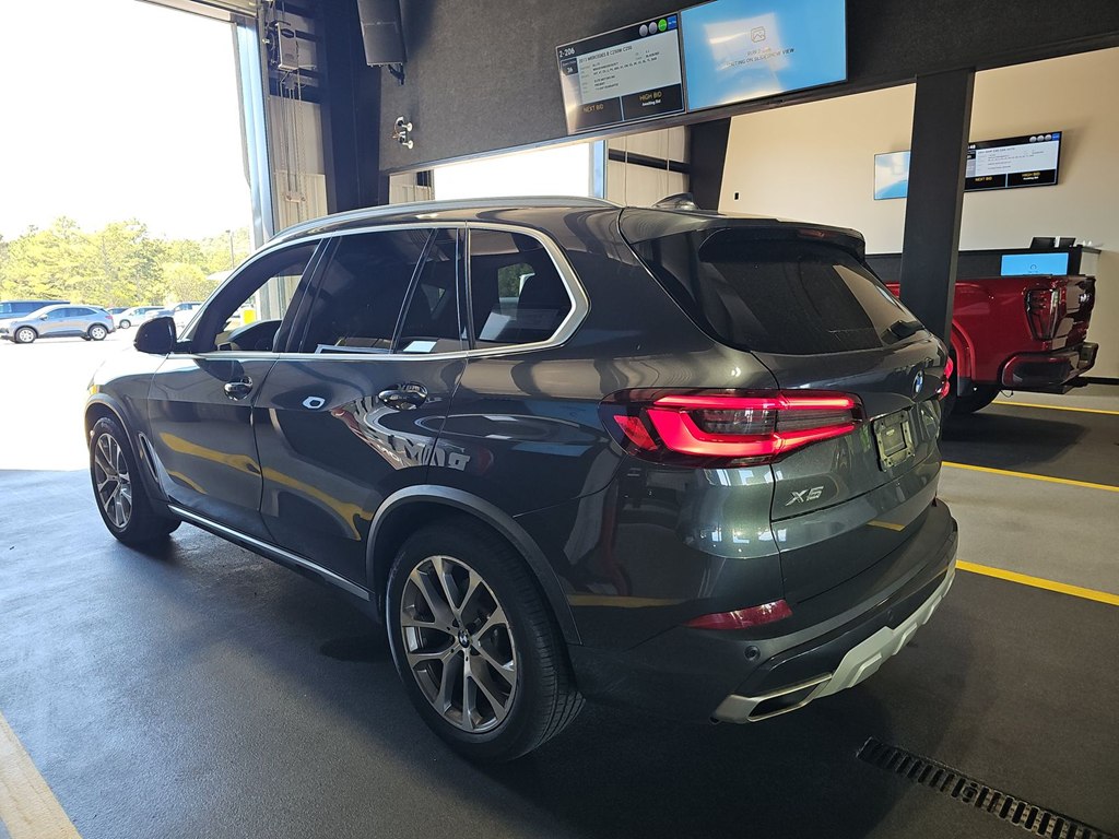 Photo 6 of this BMW X5