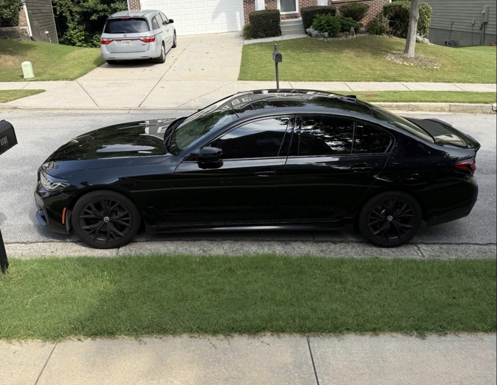 Photo 6 of this BMW 5 SERIES