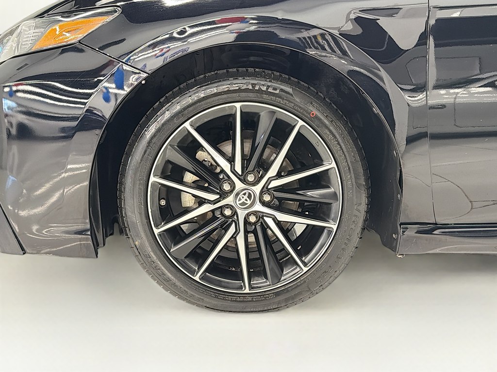 Photo 32 of this TOYOTA CAMRY